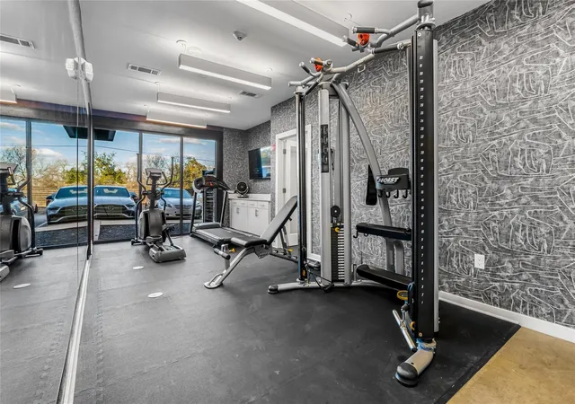 3rd image of 2505 Thornton Rd #2306, Austin, TX 78704 | MLS# 2265498