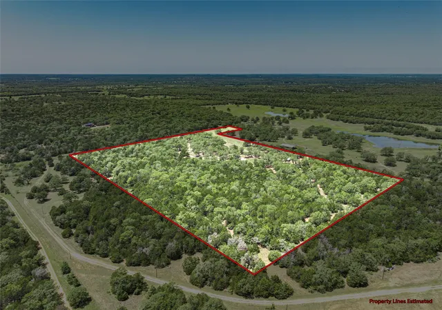 2nd image of 4638 Red Hollow Lane Ln, Smithville, TX 78957 | MLS# 9710089