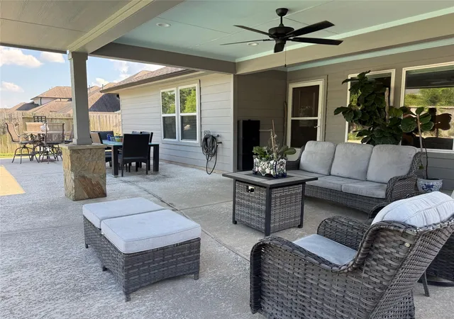 Photo 4 of Single family home for sale at 2336 Hagerman Rd, Conroe, TX 77384 | MLS# 7598331 | Listing updated on 2026-08-26