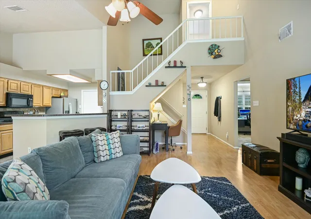 Photo 3 of Single family home for sale at 8105 Washita Dr, Austin, TX 78749 | MLS# 5670062 | Listing updated on 2026-08-16