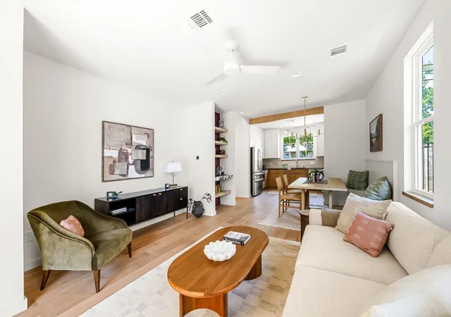 4th image of 5607 Tura Ln #1, Austin, TX 78721 | MLS# 5236233