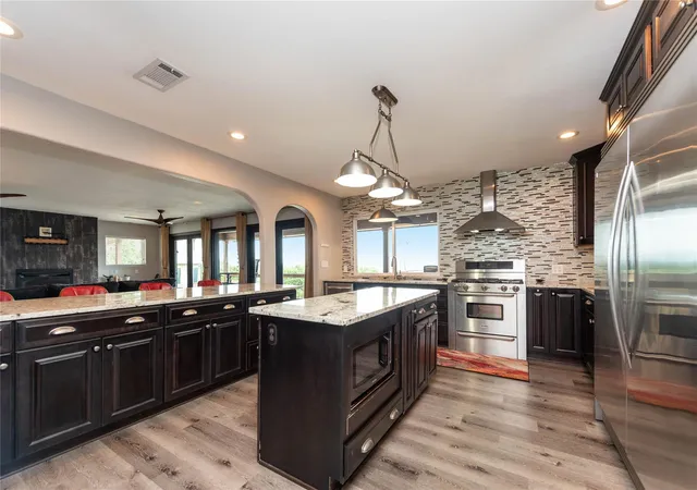 Photo 4 of Single family home for sale at 8614 Tip Top Dr, Jonestown, TX 78645 | MLS# 5437960 | Listing updated on 2026-09-02