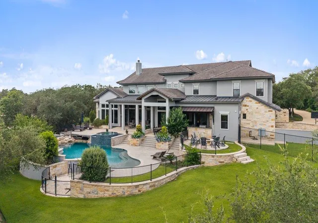 Photo 2 of Mansion for sale at 277 Paintbrush Path, New Braunfels, TX 78132 | MLS# 3513431 | Listing updated on 2026-07-23