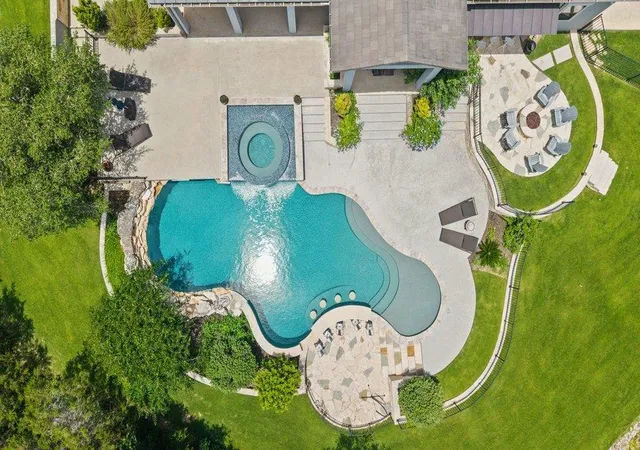 Photo 3 of Mansion for sale at 277 Paintbrush Path, New Braunfels, TX 78132 | MLS# 3513431 | Listing updated on 2026-07-23
