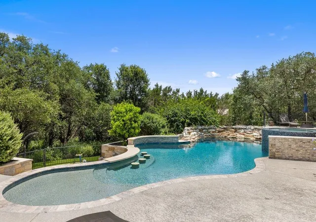 Photo 3 of Single family home for sale at 277 Paintbrush Path, New Braunfels, TX 78132 | MLS# 3513431 | Listing updated on 2026-07-23