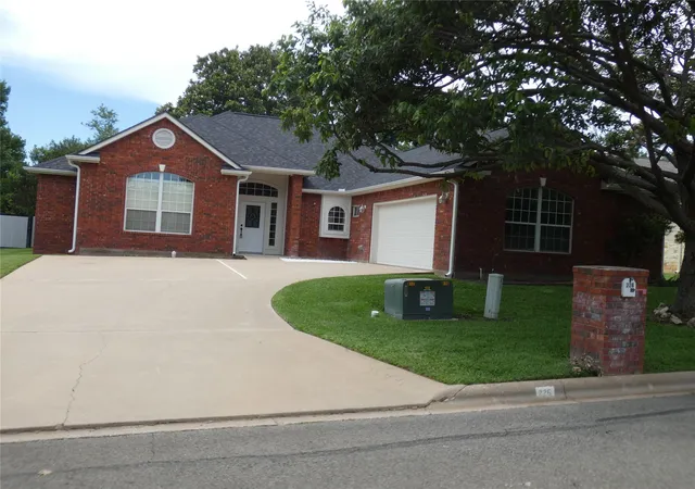 1st image of 226 Muirfield St, Marble Falls, TX 78654 | MLS# 6367527