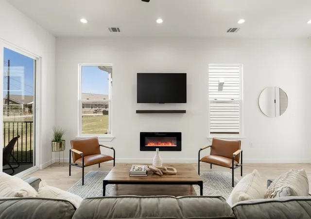 Photo 3 of Single family home for sale at 136 Lourdes Ct #B, Dripping Springs, TX 78620 | MLS# 7515435 | Listing updated on 2026-08-26