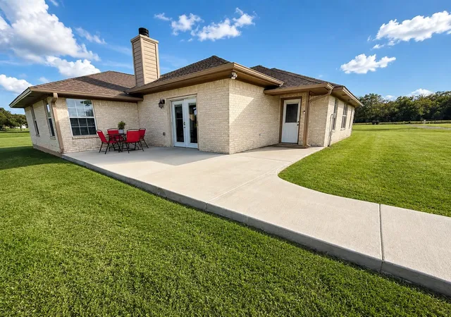 Homes for sale in Rockdale, TX | 972 County Road 335, Rockdale, TX 76567 | MLS# 7695336