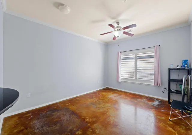 2nd image of 910 W 25Th St #209, Austin, TX 78705 | MLS# 2983484