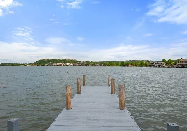 2nd image of 103 Island Dr, Horseshoe Bay, TX 78657