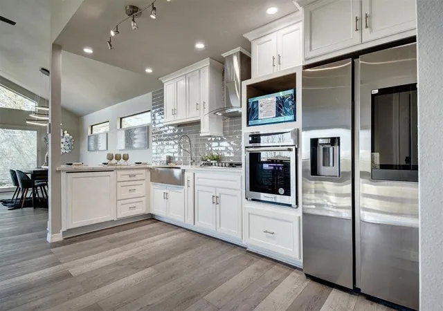 Photo 2 of Single family home for sale at 5001 Pryor Ln, Austin, TX 78734 | MLS# 5439329 | Listing updated on 2026-09-08