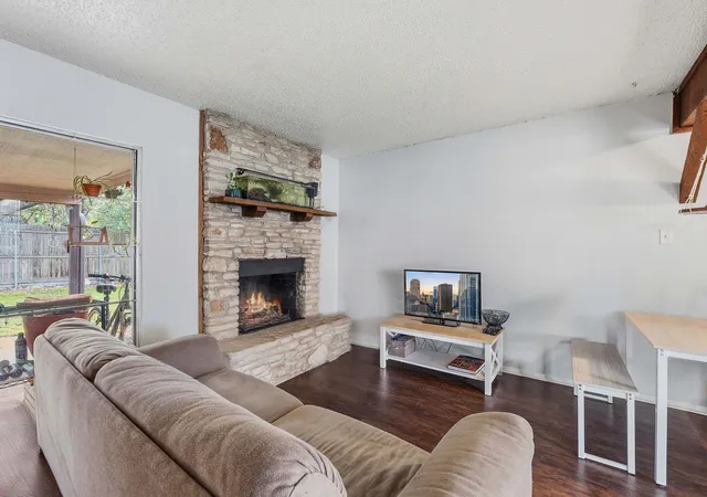 2nd image of 4008 Cima Serena Dr #A/B, Austin, TX 78759 | MLS# 1774129