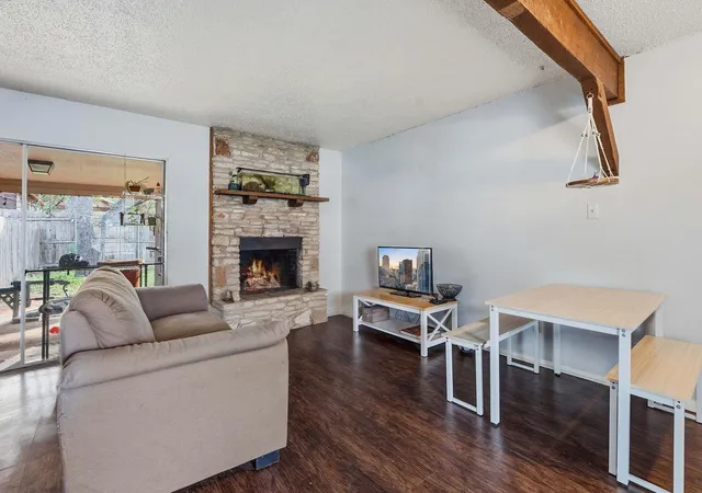 3rd image of 4008 Cima Serena Dr #A/B, Austin, TX 78759 | MLS# 1774129