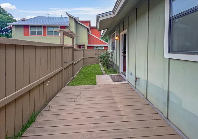 17th image of 4120 Valley View Rd #B, Austin, TX 78704 | MLS# 8295835