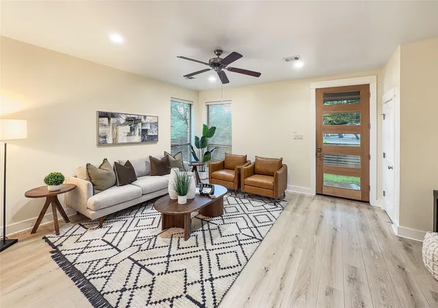 4th image of 4120 Valley View Rd #B, Austin, TX 78704 | MLS# 8295835