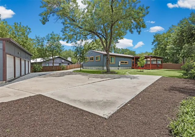 2nd image of 5106 Spruce Cv, Austin, TX 78744 | MLS# 2692253