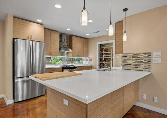 4th image of 5106 Spruce Cv, Austin, TX 78744 | MLS# 2692253