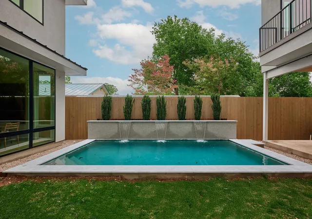40th image of 1213 Karen #2, Austin, TX 78757 | MLS# 3272721