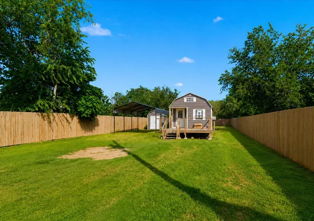 3rd image of 189 Watterson Rd, Bastrop, TX 78602 | MLS# 5946969