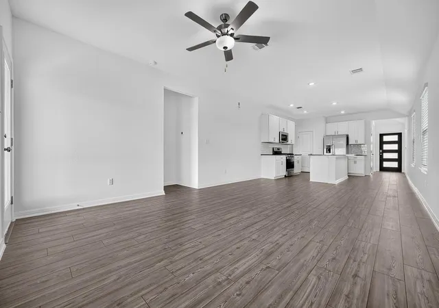 4th image of 111 Bayou Mint Blvd, Buda, TX 78610 | MLS# 2837577