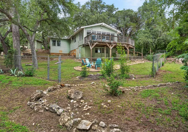 Homes for sale in Spicewood, TX | 1016 Windy Shores Loop, Spicewood, TX 78669 | MLS# 1998133