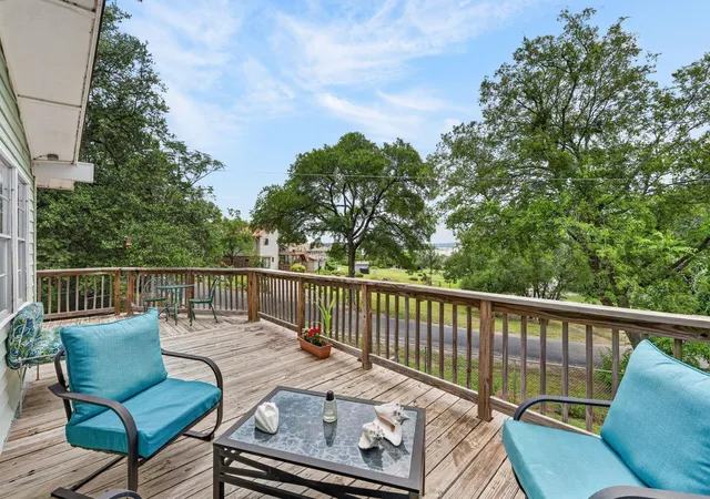Homes for sale in Spicewood, TX | 1016 Windy Shores Loop, Spicewood, TX 78669 | MLS# 1998133