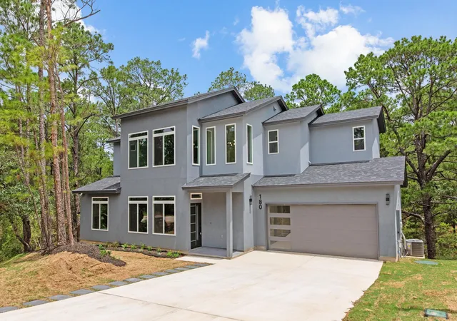 Photo 1 of Single family home for sale at 180 Kaanapali Ln, Bastrop, TX 78602 | MLS# 7753196 | Listing updated on 2026-09-26