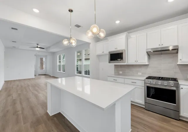 image of 1010 Martingale St, Georgetown, TX 78633 | MLS# 7687891