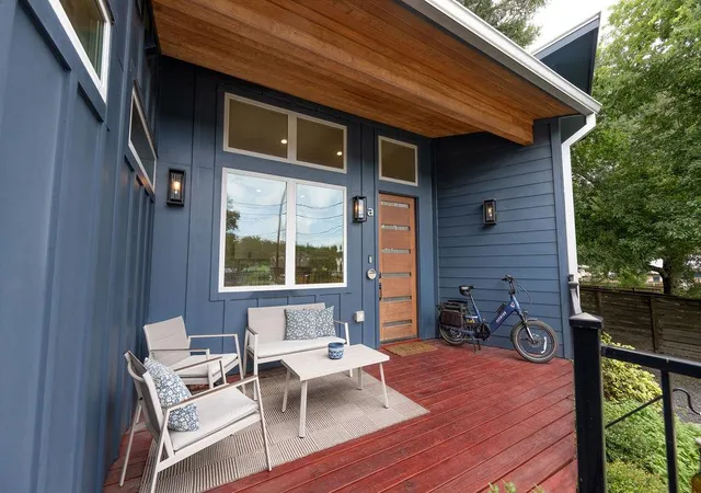 3rd image of 3923 E 16Th St #A, Austin, TX 78721 | MLS# 9667602