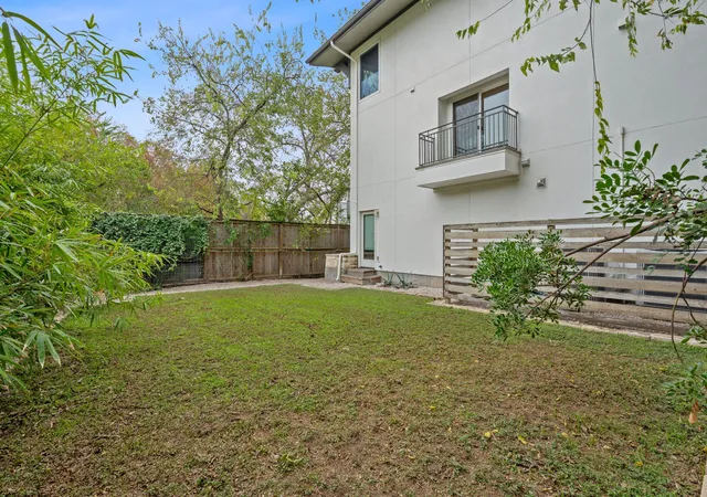 Photo 24 of Mansion for sale at 616 W Monroe St, Austin, TX 78704 | MLS# 9948582 | Listing updated on 2026-07-09