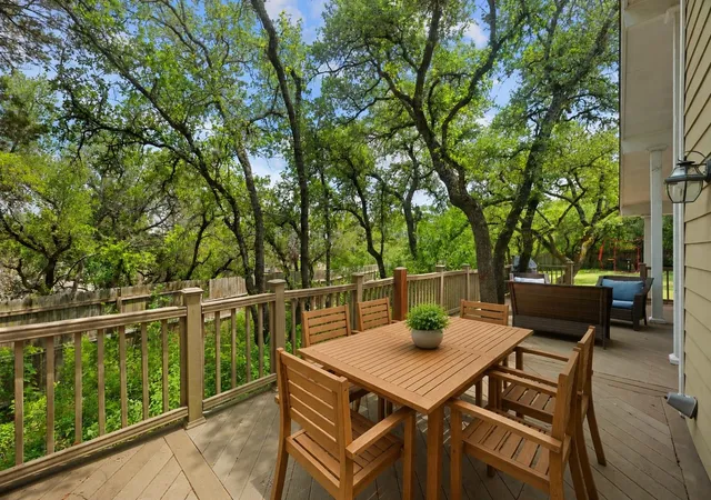 2nd image of 1211 Falcon Ledge Dr, Austin, TX 78746 | MLS# 7160868