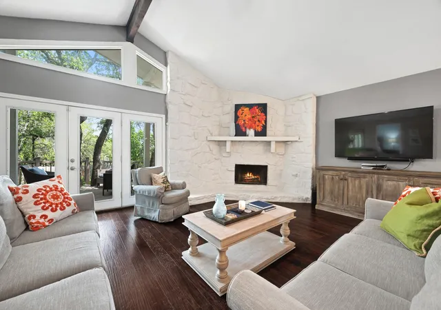 Photo 2 of Single family home for sale at 1211 Falcon Ledge Dr, Austin, TX 78746 | MLS# 7160868 | Listing updated on 2026-10-08