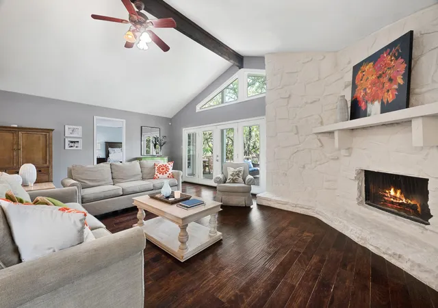Single family home for sale at 1211 Falcon Ledge Dr, Austin, TX 78746 | MLS# 7160868