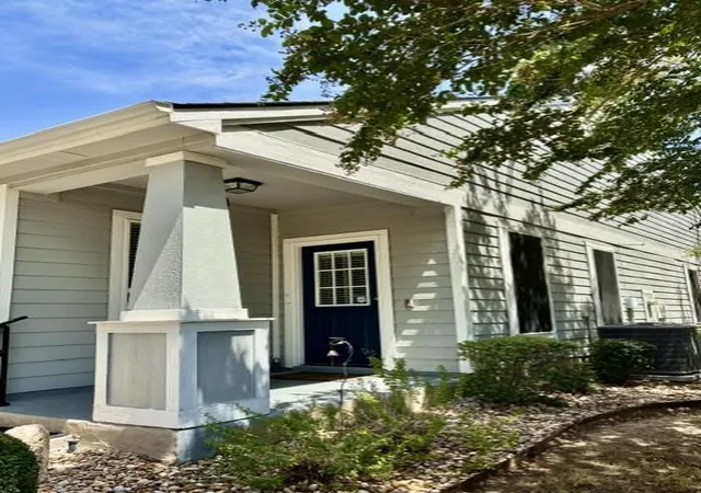Photo 3 of Single family home for sale at 102 Portsmouth Dr, Georgetown, TX 78633 | MLS# 7341213 | Listing updated on 2026-09-20