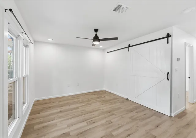 5th image of 6807 La Salle Dr, Austin, TX 78723 | MLS# 2280221