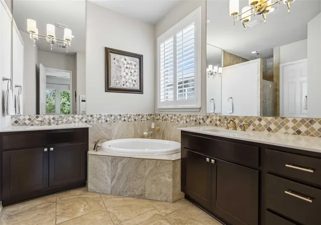 Photo 4 of Single family home for sale at 11004 Cut Plains Loop, Austin, TX 78726 | MLS# 8067763 | Listing updated on 2026-07-24