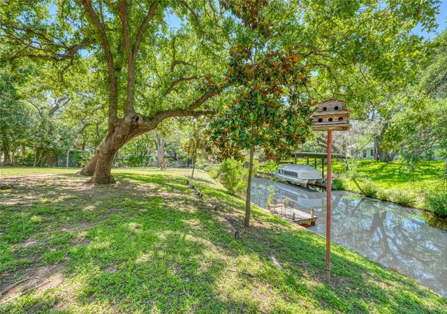 Homes for sale in Kingsland, TX | 113 Red Bird Dr, Kingsland, TX 78639 | MLS# 5732094