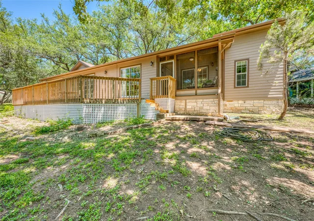 Homes for sale in Kingsland, TX | 113 Red Bird Dr, Kingsland, TX 78639 | MLS# 5732094