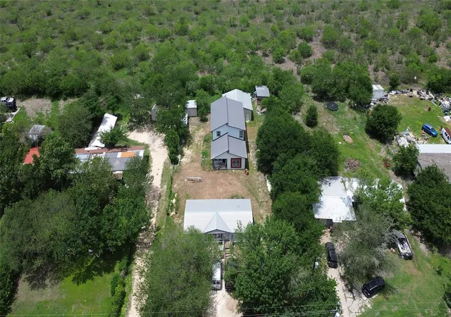 3rd image of 2030 Ash St, San Marcos, TX 78666 | MLS# 3356928