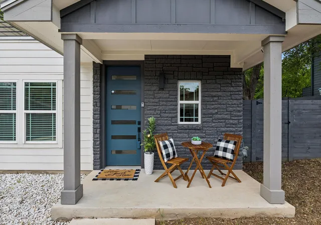 Photo 1 of Single family home for sale at 806 Philco Dr #2, Austin, TX 78745 | MLS# 9885311 | Listing updated on 2026-10-09