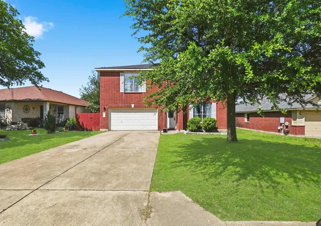 3rd image of 111 Brazos Ln, Kyle, TX 78640 | MLS# 8016567
