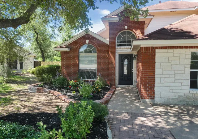 2nd image of 2310 Macaw Dr, Cedar Park, TX 78613 | MLS# 6137580