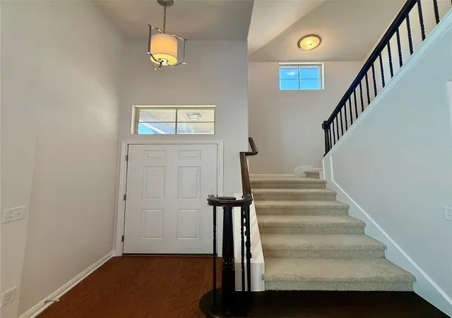 Photo 3 of Single family home for sale at 907 Sleepy Dell Ln, Austin, TX 78748 | MLS# 7725873 | Listing updated on 2026-08-30