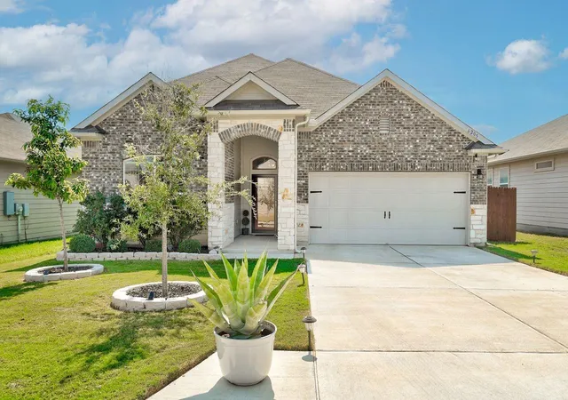 Homes for sale in Georgetown, TX | 6205 Kildare Dr, Georgetown, TX 78626 | MLS# 7463168