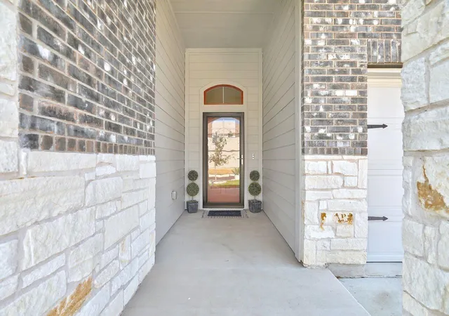 Homes for sale in Georgetown, TX | 6205 Kildare Dr, Georgetown, TX 78626 | MLS# 7463168