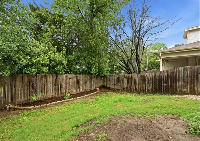 20th image of 3306 Thomas Kincheon St, Austin, TX 78745 | MLS# 9082248