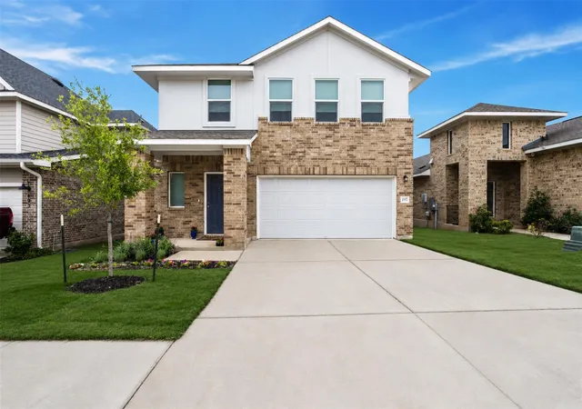 Photo 1 of Single family home for sale at 197 Standing Rock Ln, Marble Falls, TX 78654 | MLS# 5087952 | Listing updated on 2026-08-26