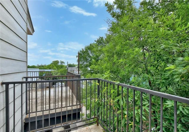 20th image of 2708 San Pedro St #301, Austin, TX 78705 | MLS# 6977113