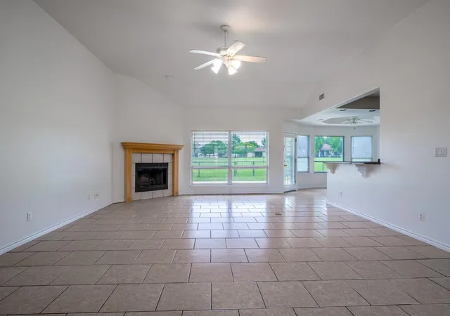4th image of 408 Spyglass St, Meadowlakes, TX 78654 | MLS# 7782345