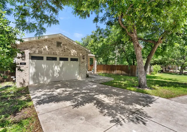 3rd image of 1410 Hart St, Georgetown, TX 78626 | MLS# 1793548